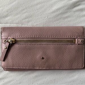 kate spade Pebbled Leather Zip Wallet in Dusty Pink with Gold Hardware